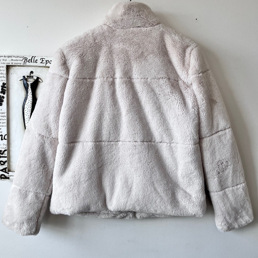 ZARA Women’s Ivory Cream Faux Fur Short Teddy Coat Size S - Picture 6 of 10